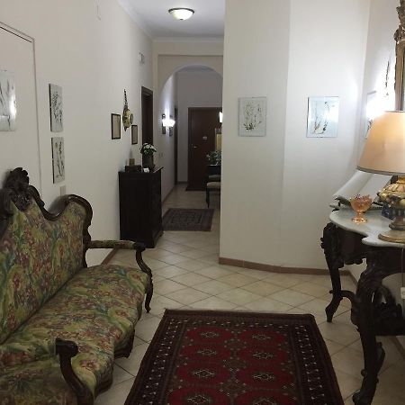 La Residenza Dei Nobili Bed & Breakfast Catanzaro Exterior foto