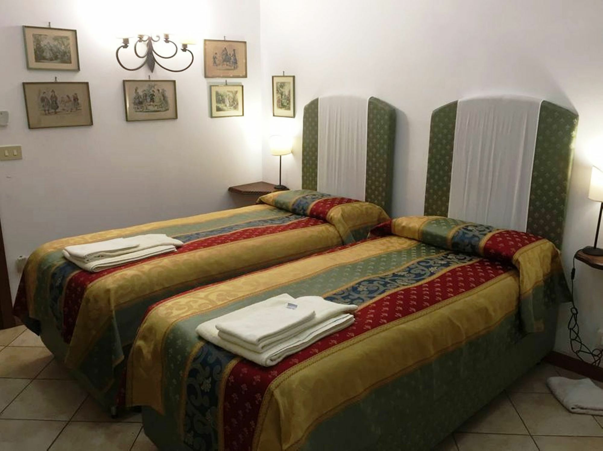 La Residenza Dei Nobili Bed & Breakfast Catanzaro Exterior foto